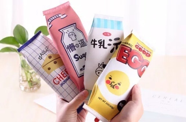 Tempat Kacamata Motif Karikatur 1